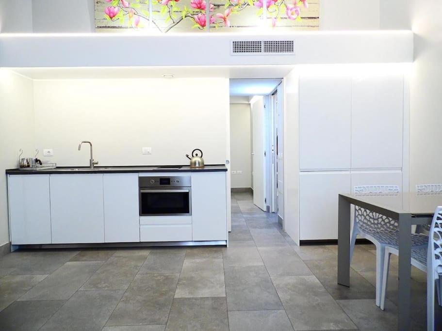 Isola Apartment Pastrengo Милан Экстерьер фото